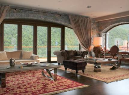 Nefeles Mainalon Resort