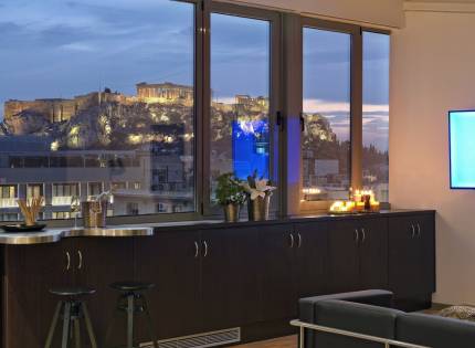 Acropolis Suites Troulanda