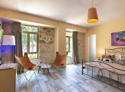 Fileas Art Hotel